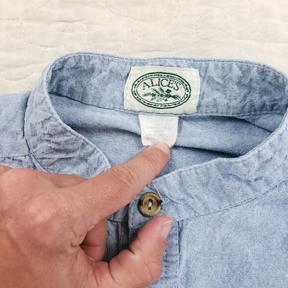 Alices Cottage Chambray Button Up Band Collar Shirt Mens Sz Medium Blue USA Made - Picture 6 of 6